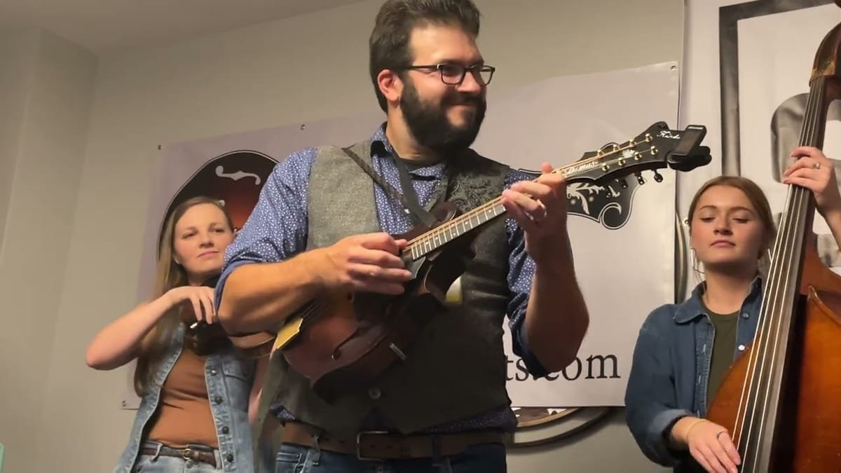 Nick Dumas & Branchline