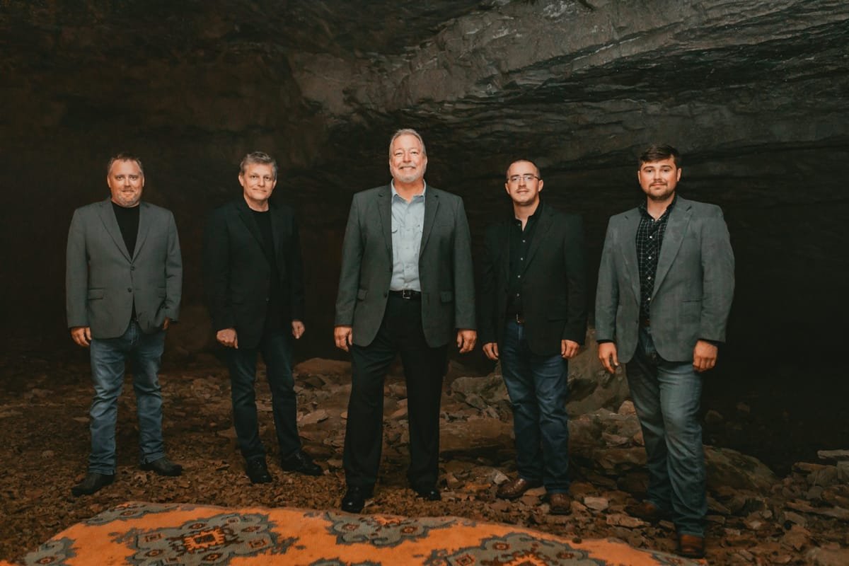 Russell Moore & IIIrd Tyme Out